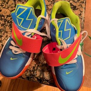 Nike women’s size 6 Blue, Pink & Lime Strap Athletic worn once